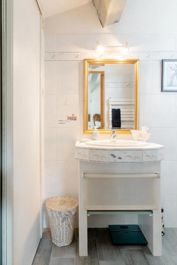 Agreable Chambre D'Hotes Avec Piscine Le Beausset Exterior photo